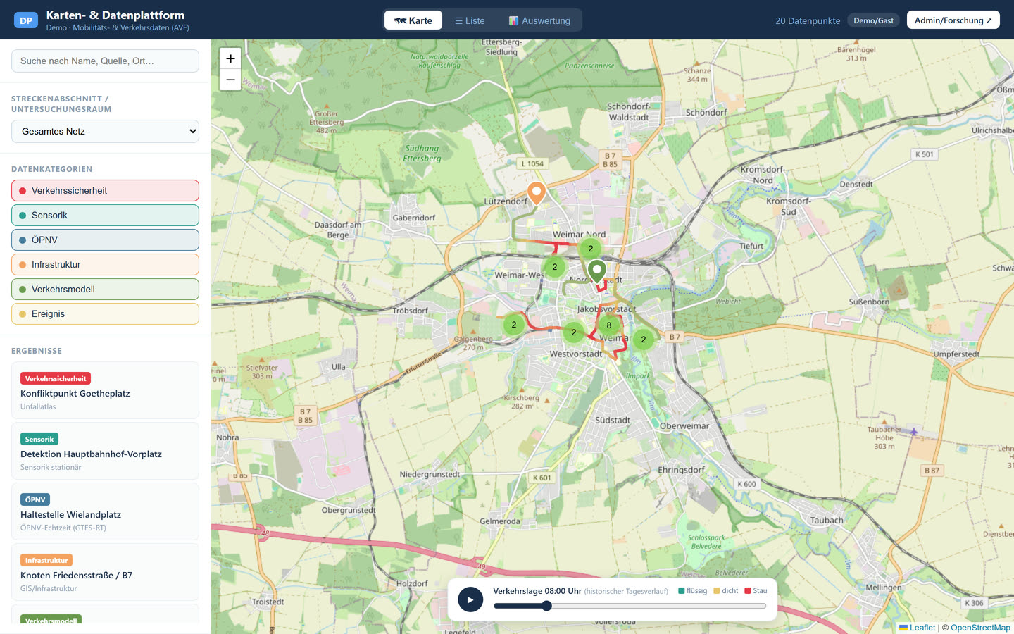 Karten- und Datenplattform: Stadtkarte mit farbig markierter Verkehrslage und Zeitleiste für den Tagesverlauf.